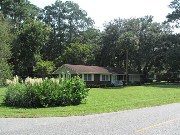 2nd image of 132 Highland Park Dr