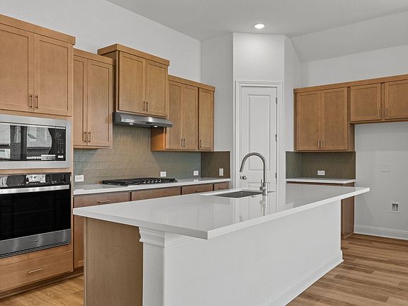 7th image of this home