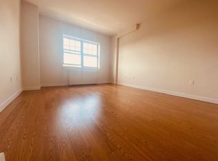 153-05 76th Rd #736, Flushing, NY 11367