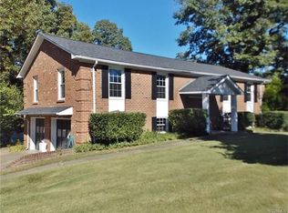3901 Yorkshire Pl, Hopewell, VA 23860