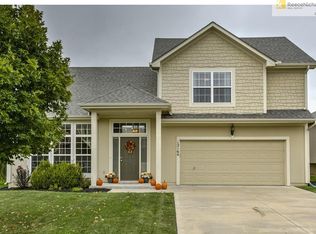 12164 S Valley Rd, Olathe, KS 66061