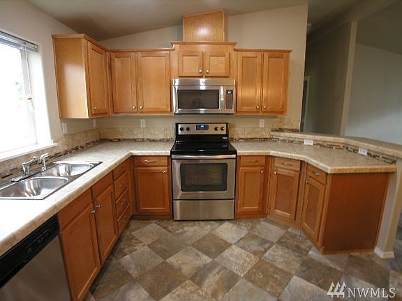 2nd image of 10817 22nd Avenue Ct E