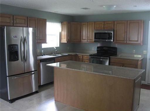 2nd image of 286 N Burke Ave