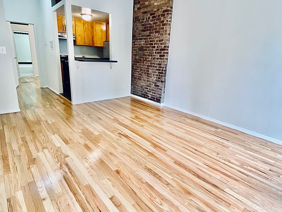 3rd image of 305 E 94th St #4G