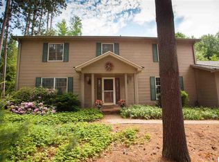 3025 Warwick Rd, Jackson, MI 49203