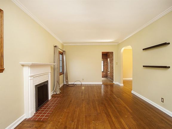 5th image of 3466 Ault View Ave
