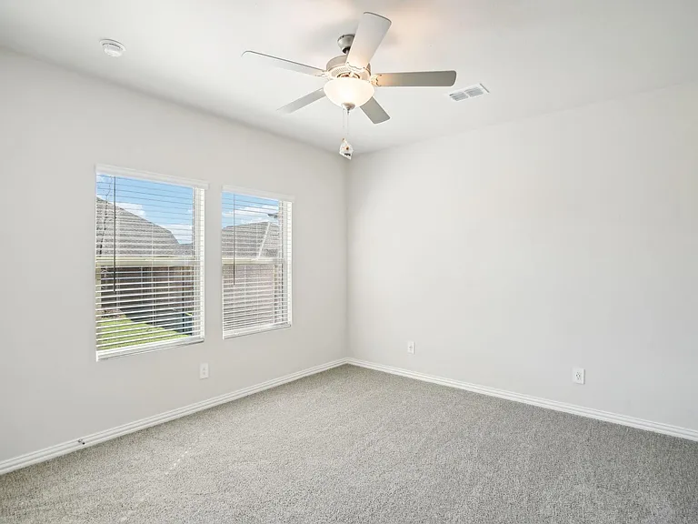 4012 Sandstone Ln — Photo 18