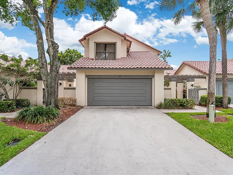 5536 Eton Ct — Photo 1