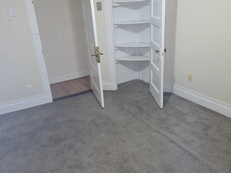 325 Cumberland St — Photo 9