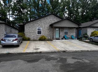 11613 La Estrada Dr #B, Sherwood, AR 72120