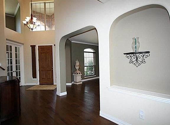 3rd image of 600 Carnaby Ct