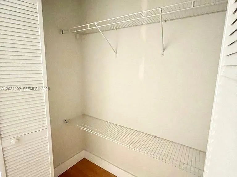 601 NE 36th St #1805 — Photo 17
