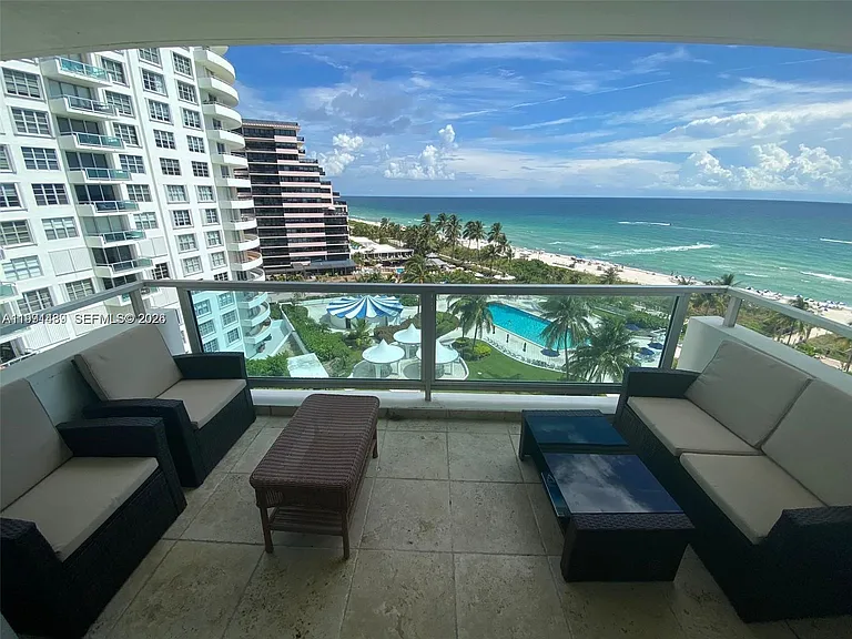 5151 Collins Ave #1035 — Photo 7