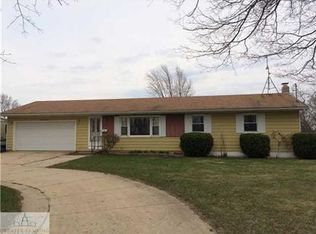 1318 N Williams Rd, Saint Johns, MI 48879