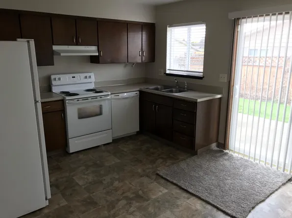 403 S 62nd Ave, Yakima, WA 98908