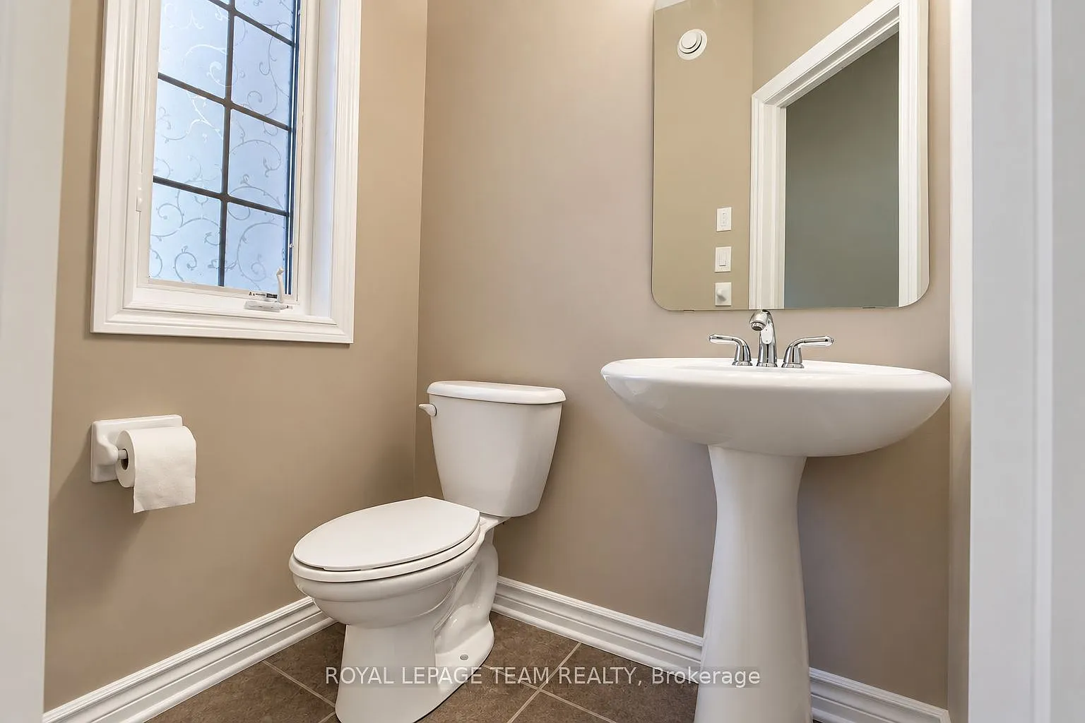 3 bed, $2,700 — Photo 3