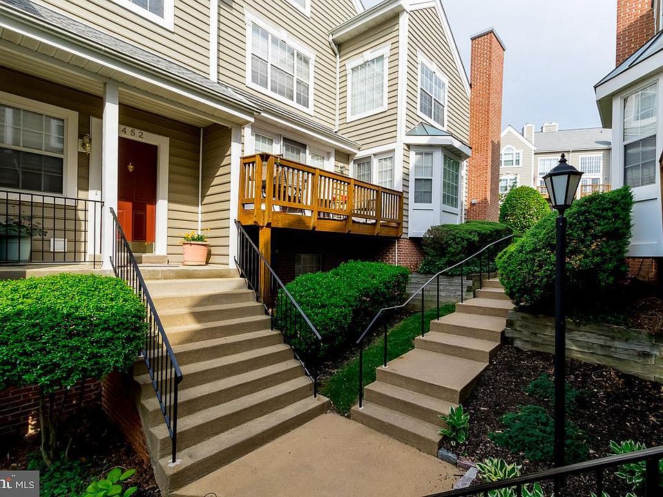 452 Overlook Dr, Occoquan, VA 22125 Zillow