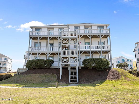 2nd image of 2903 Pointe West Drive #A