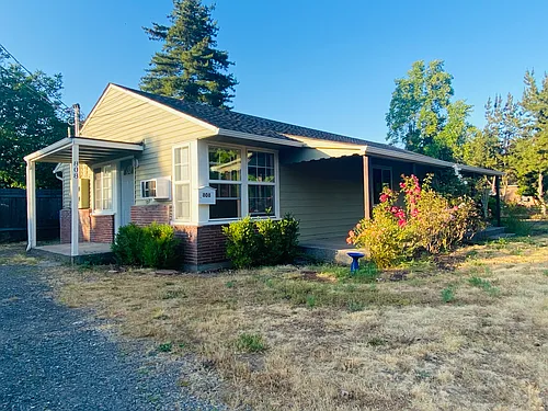808 E 27th St Photo 1 808 E 27th St Photo 1