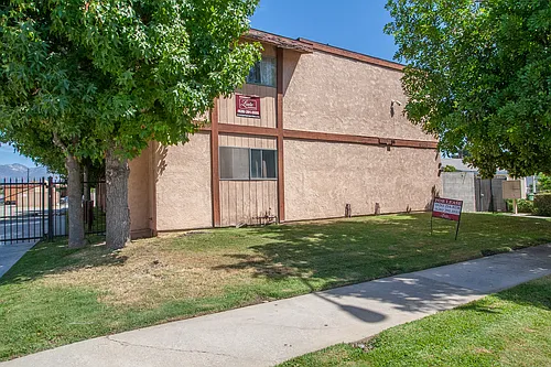 9225 Glendon Way #4 Photo 1