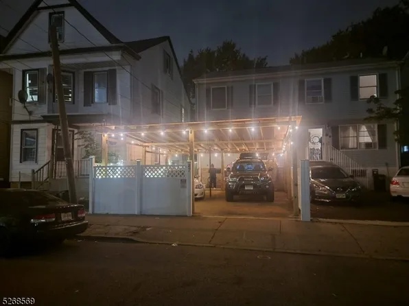 87 N 6Th St, Paterson City, NJ 07522