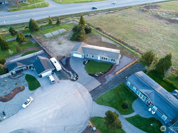 143 Peregrine Lane, Sequim, WA 98382