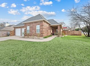 201 Pioneer Dr UNIT A, Keene, TX 76059