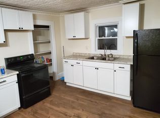 96 Friend St APT 3, Gloucester, MA 01930