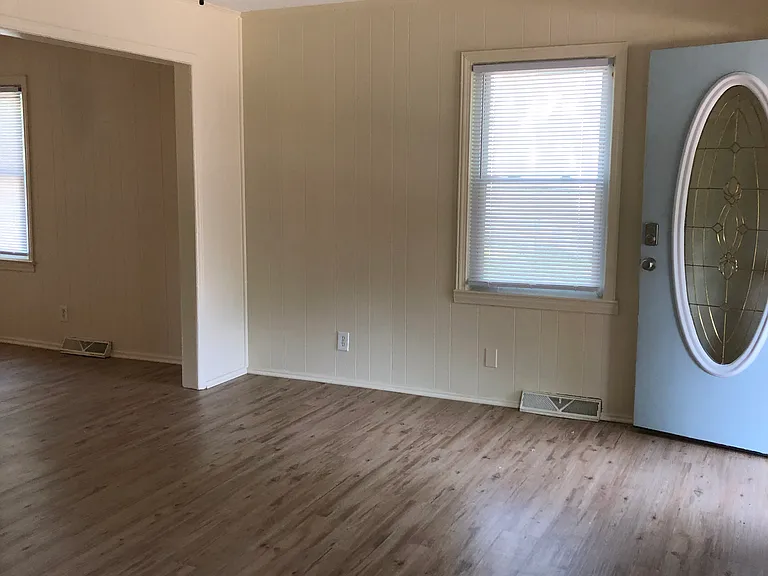 6 Harding Dr — Photo 4