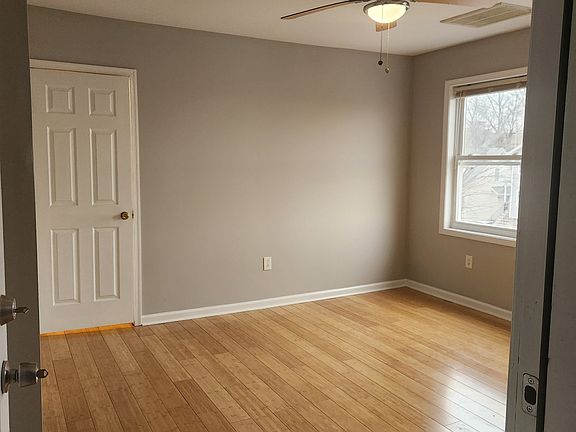 5th image of 20-22 Yates Ave #3