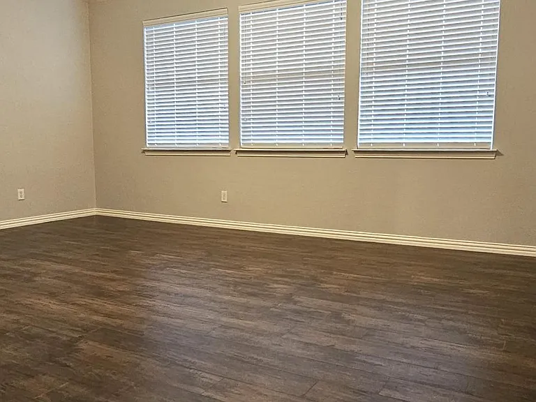 6901 Millerd Pond Dr — Photo 18