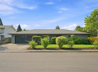 992 Travis Ave, Eugene, OR 97404