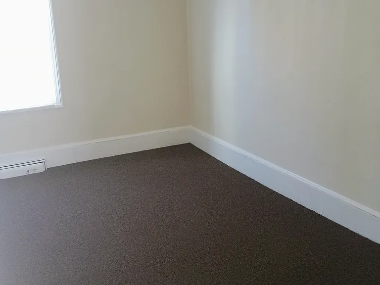 10 Hodges Ave #1 — Photo 8