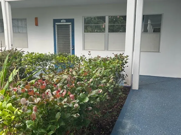 288 Tilford N #288, Deerfield Beach, FL 33442