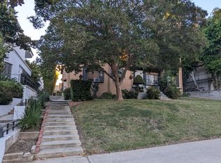 854 1/2 S Plymouth Blvd, Los Angeles, CA 90005