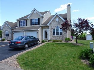 2190 Holly Dr, Coplay, PA 18037