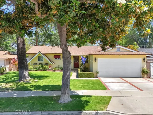 2415 E Oakmont Ave, Orange, CA 92867