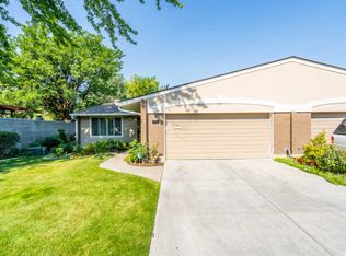 6338 S Seville Rd, Salt Lake City, UT 84121