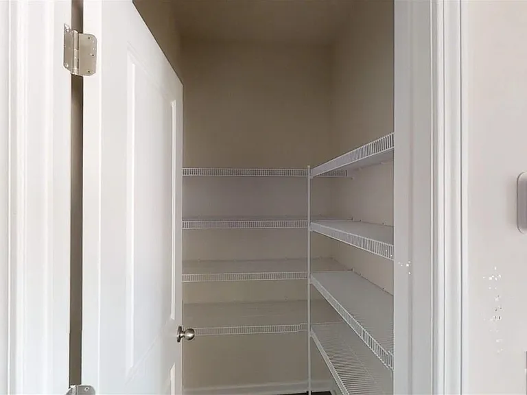 2542 Sunnybranch Ln — Photo 12