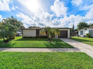 14656 Sunny Waters Ln, Delray Beach, FL 33484