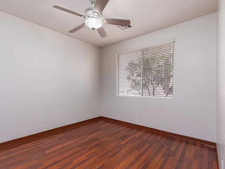 3078 Lenoir St — Photo 20