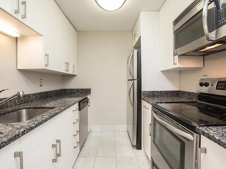 19 Arlington St #23 — Photo 10