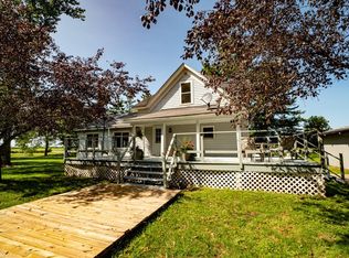 597 29 3/4 St, New Auburn, WI 54757