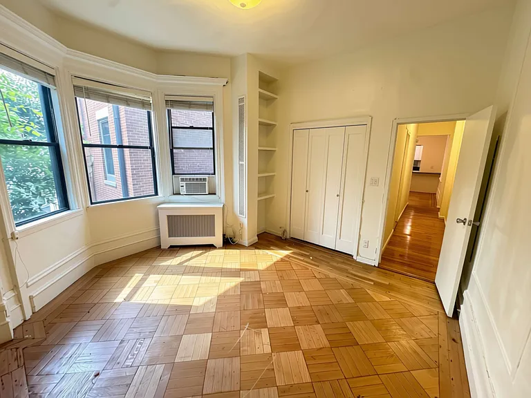 306 W 92nd St #3R — Photo 2