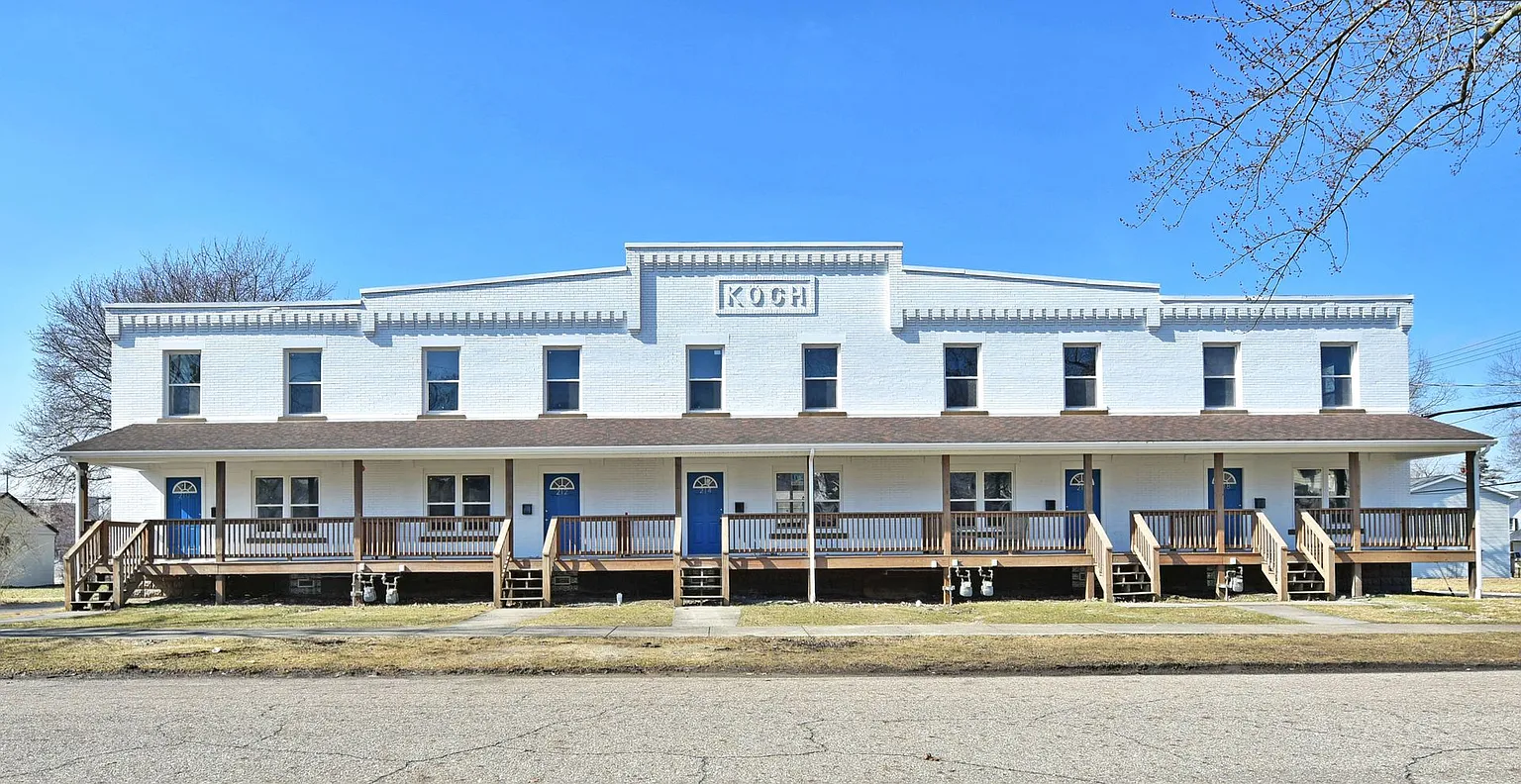 210-218 Lafayette Ave #214 photo 1