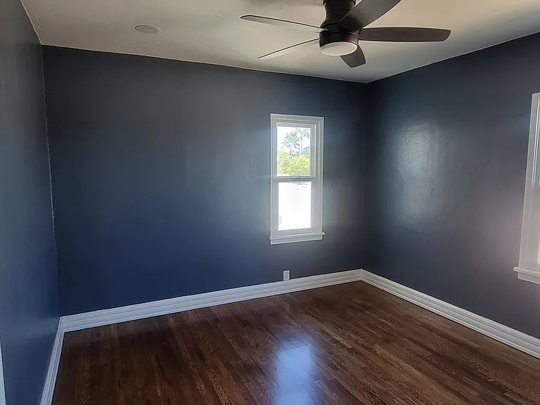 2746 E St — Photo 15