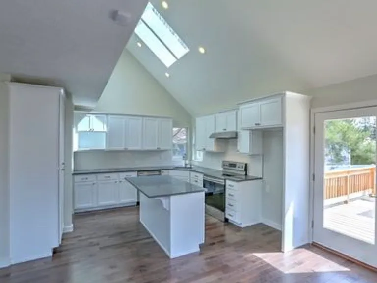10218 E Driftwood Ct — Photo 2