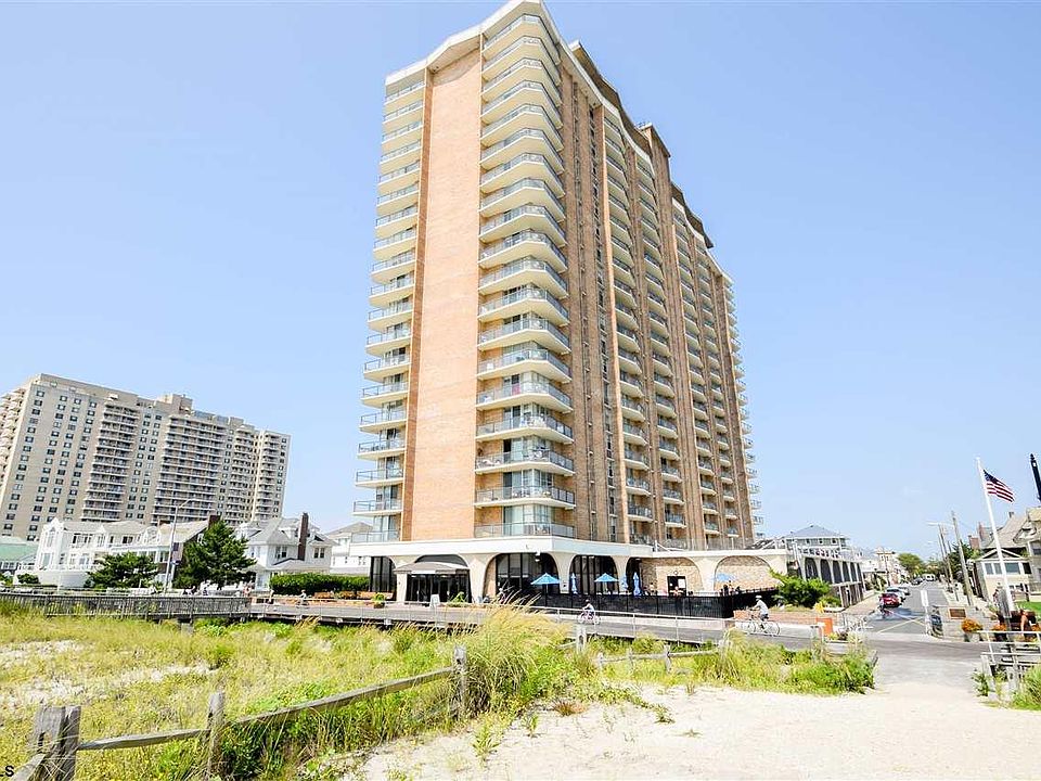 1st image of 4800 Boardwalk APT 1106