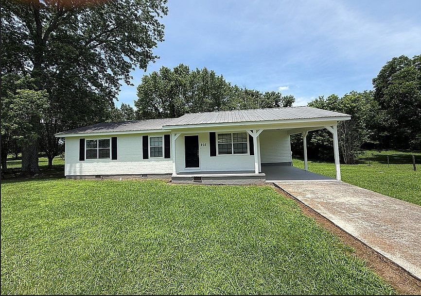 1st image of 205 Vaughn Dr #R