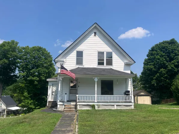 26 Spring Street, Hardwick, VT 05843